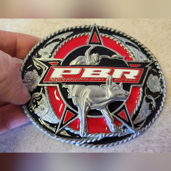 New PBR Bull riding bull rider belt buckle. - Picture 1 of 7